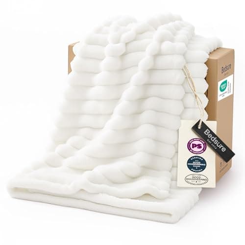 Bedsure Throw Blanket Review – Soft, Warm & Actually Durable?